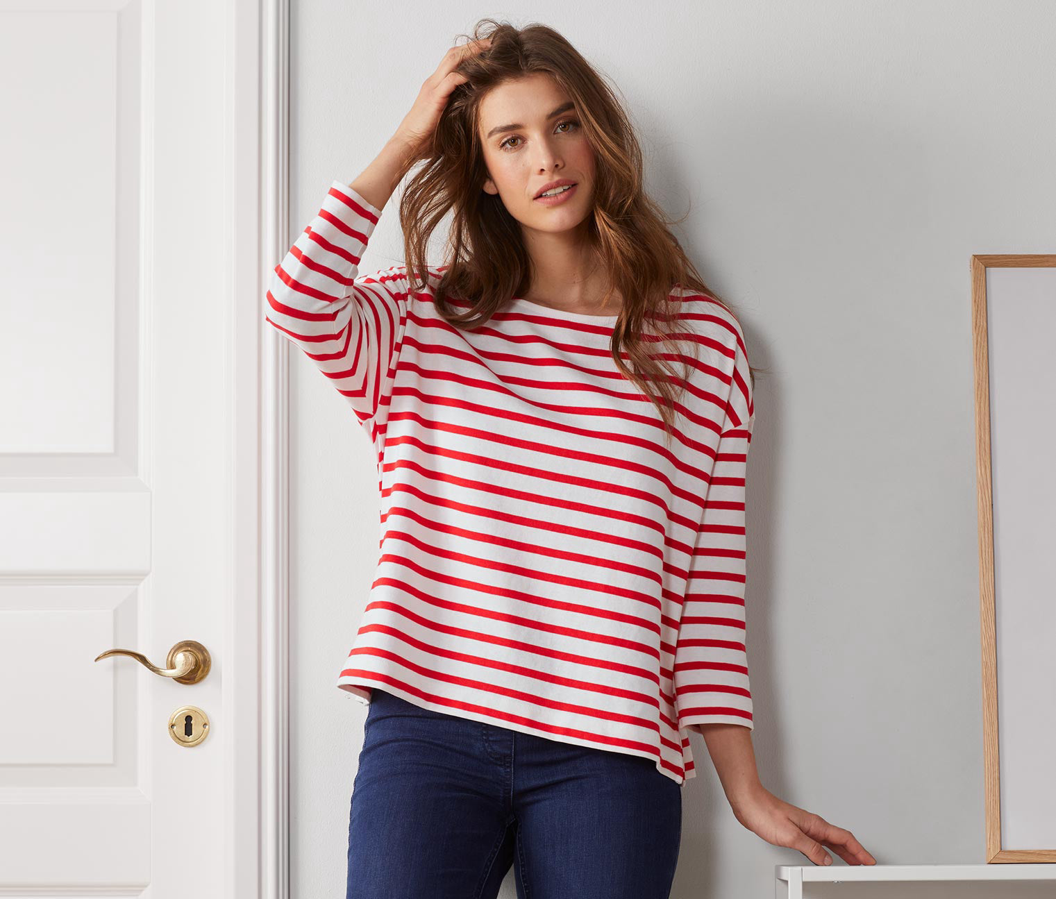 Long-sleeved striped blouse, white and red