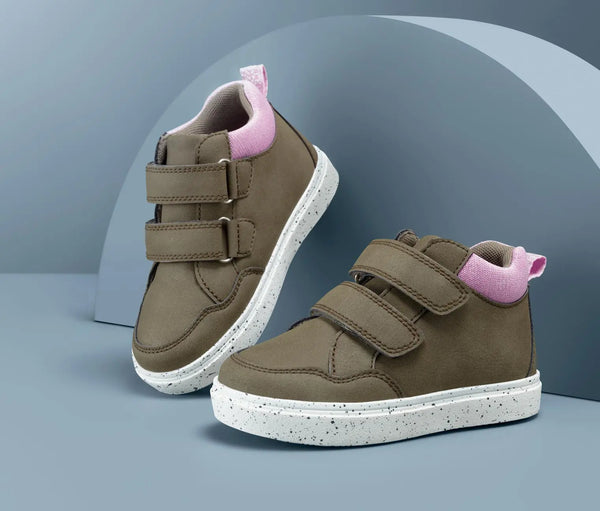 Детски маратонки от еко кожа, зелени, 23