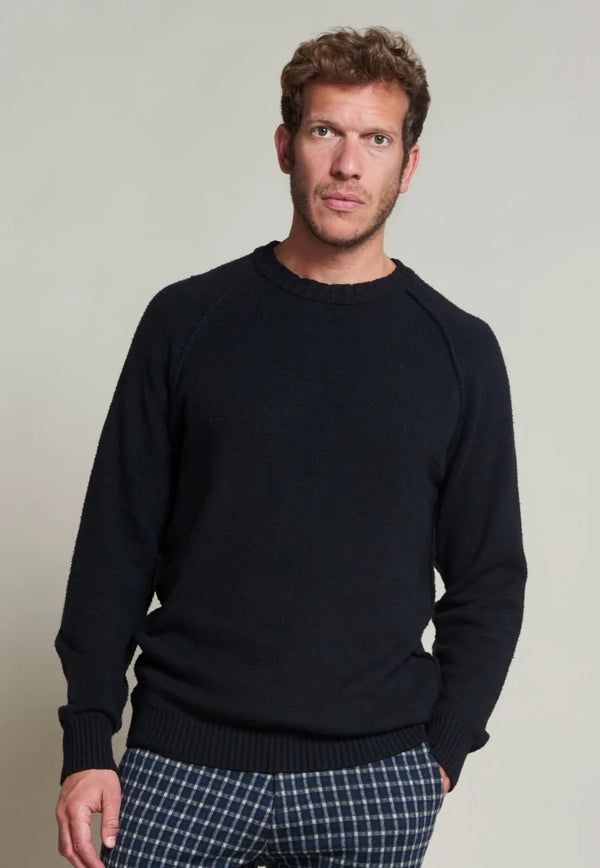 Мъжки плетен пуловер с обло деколте DSTREZZED