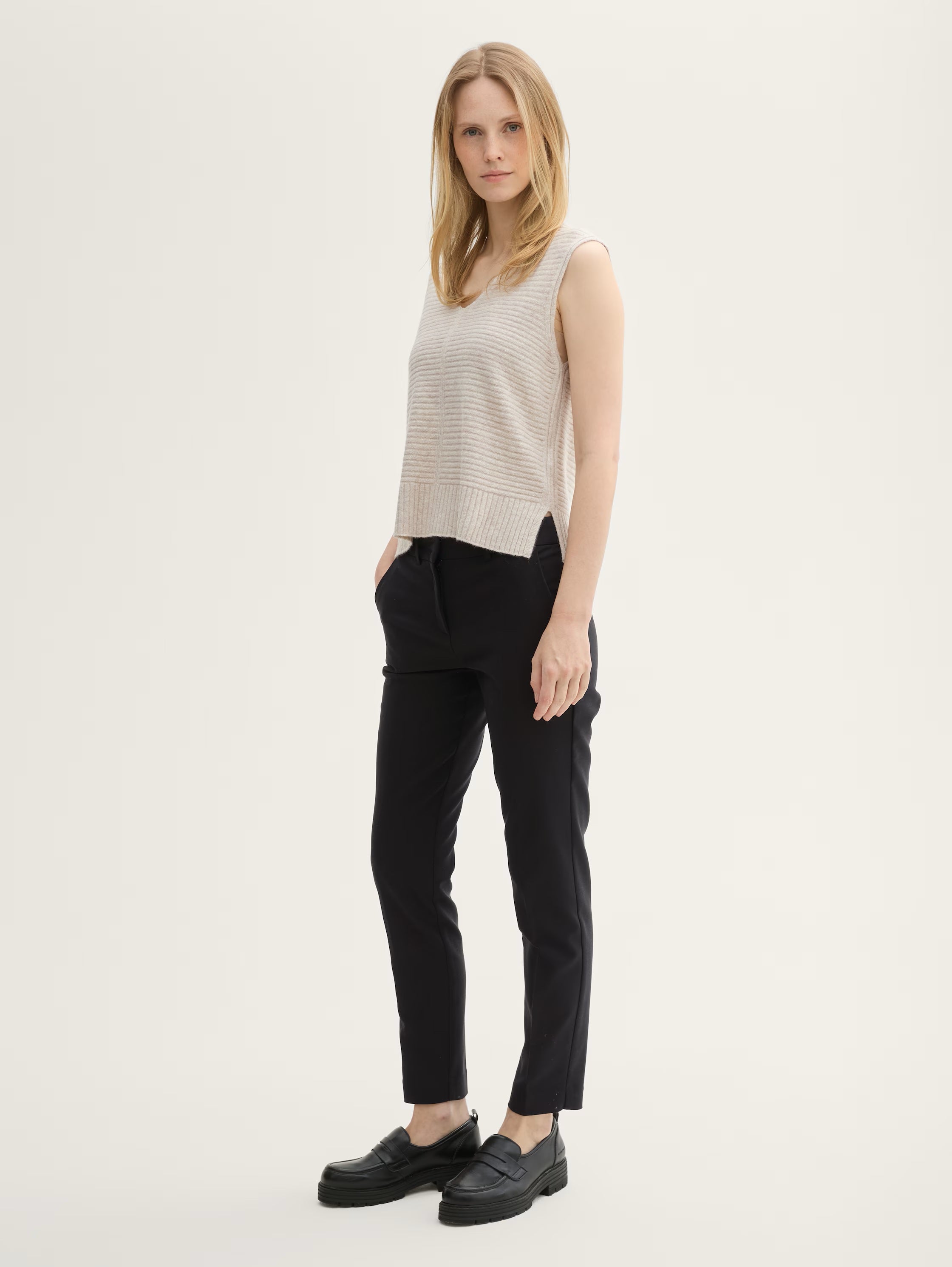 Women's trousers Tom Tailor Mia Slim, black