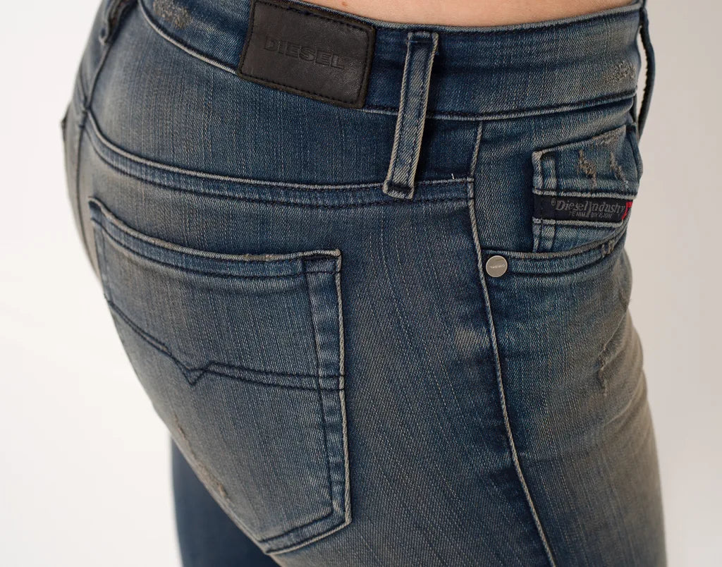 Women's Diesel Skinzee-Low-Zip Super Slim Jeans