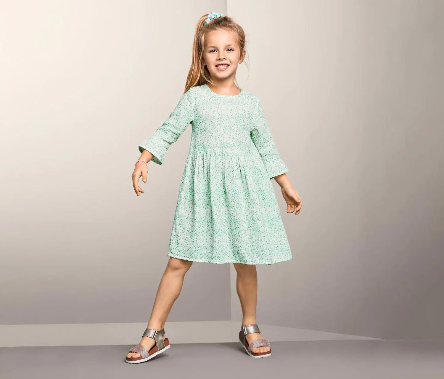 Cotton children's dress, white with print 