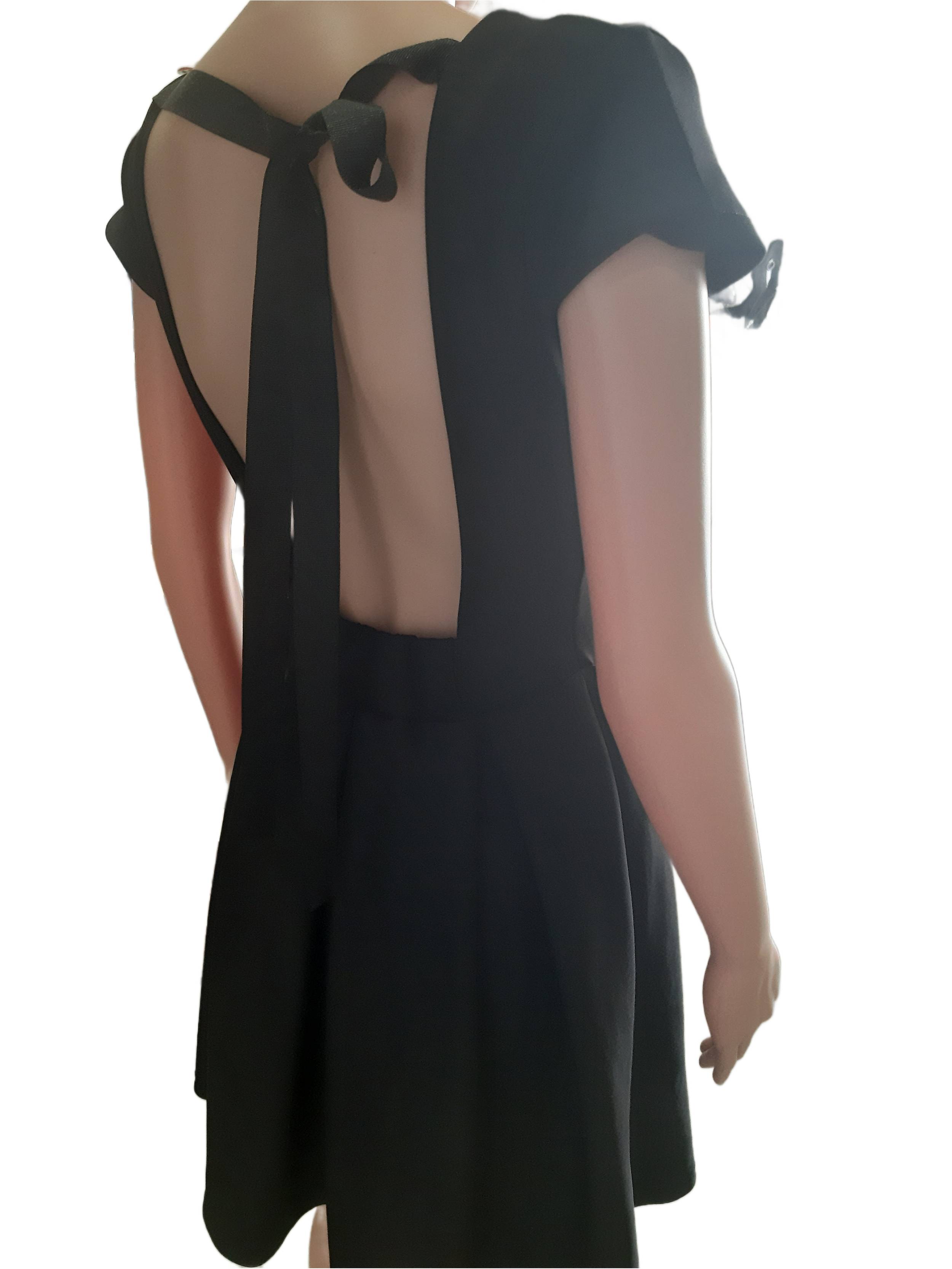 Women's knitted open-back dress, black