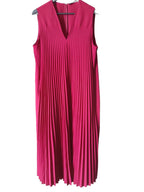 Vera Mont Women's pleated long dress, color Bordeaux