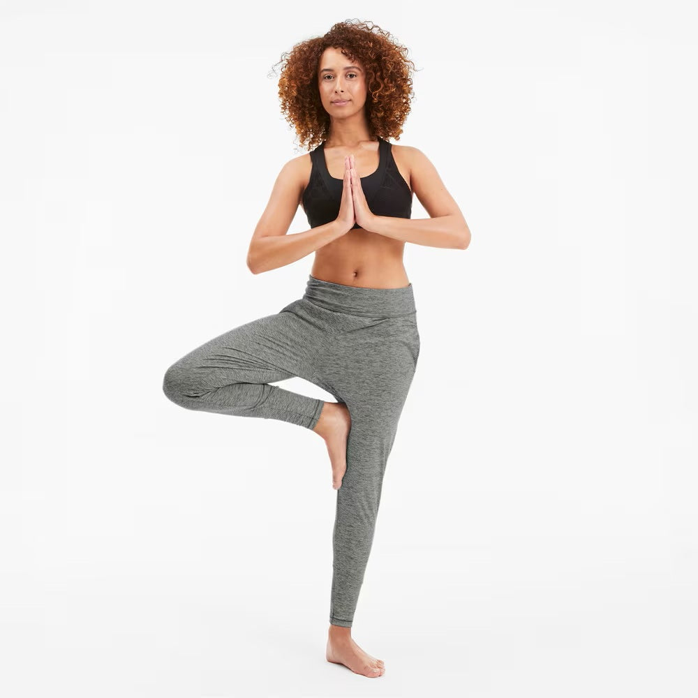 Women's slim-fit sports pants Puma Studio Tapered Pant