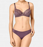 Сутиен с банели и изискана дантела Triumph Amourette Spotlight W X
