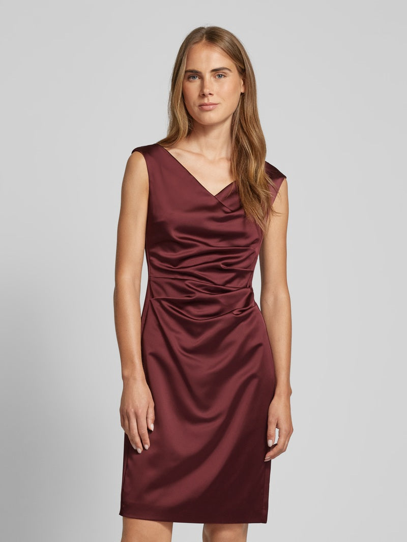 Women's elegant satin dress Vera Mont, burgundy