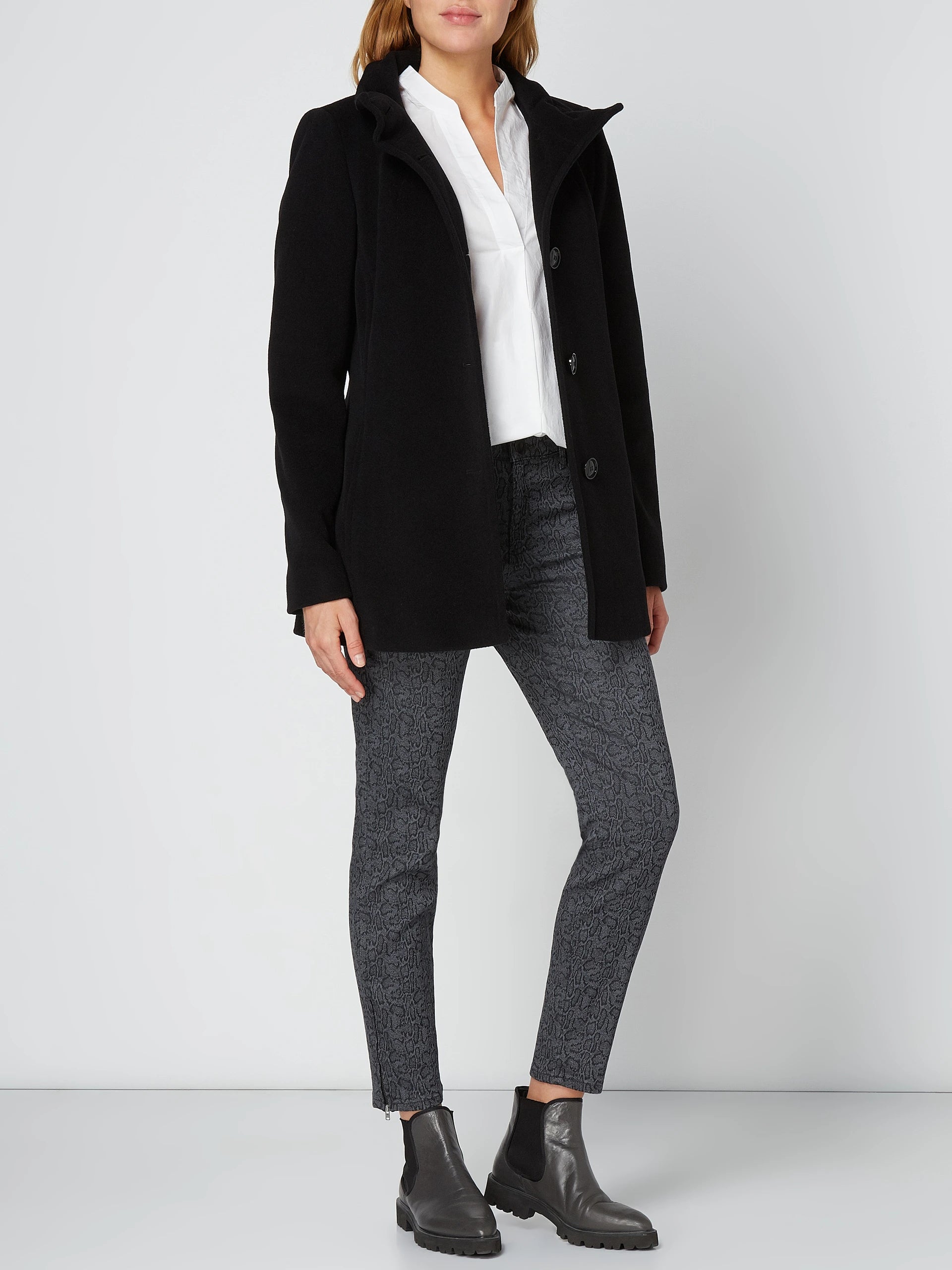 Women's snake-effect trousers Brax Carola