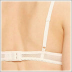 Сутиен с повдигащ ефект TRIUMPH DARLING SPOTLIGHT WHU