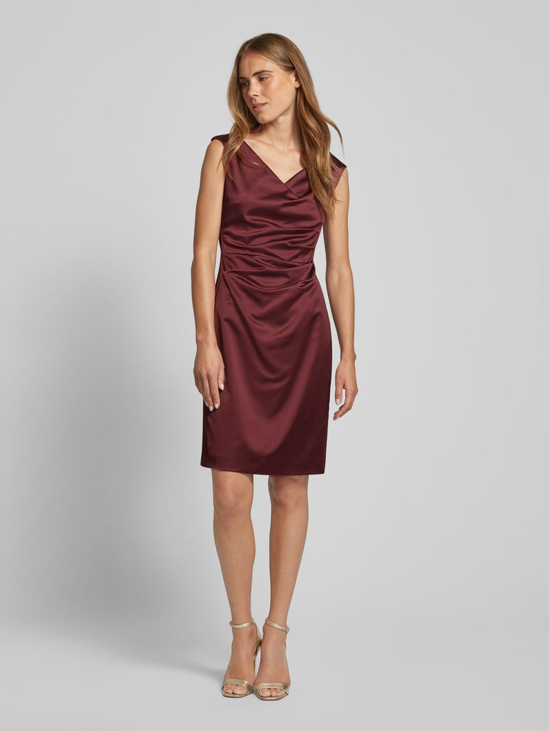 Women's elegant satin dress Vera Mont, burgundy