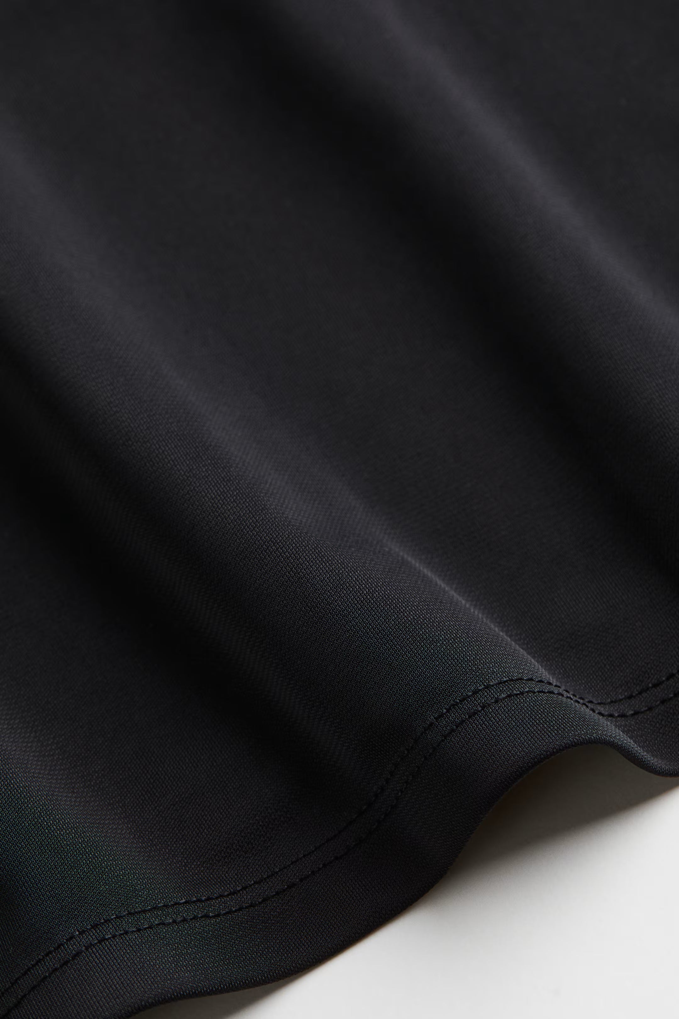 Lacoste Топ с презрамки и триъгълно деколте, черен