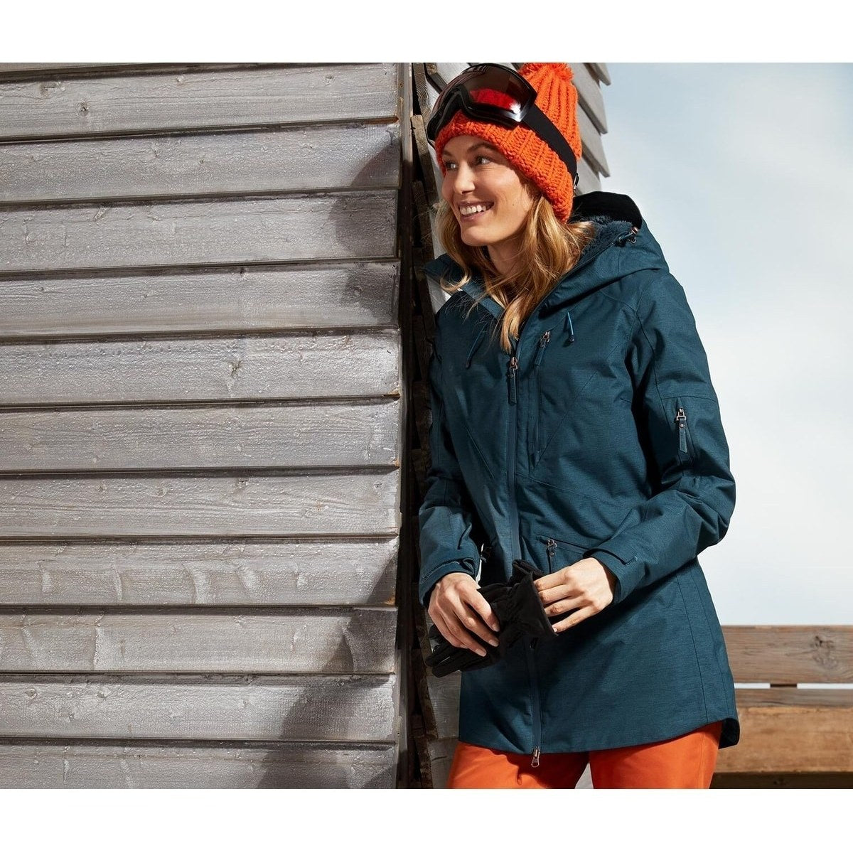 Women's sports ski/snowboard jacket with hood, blue 