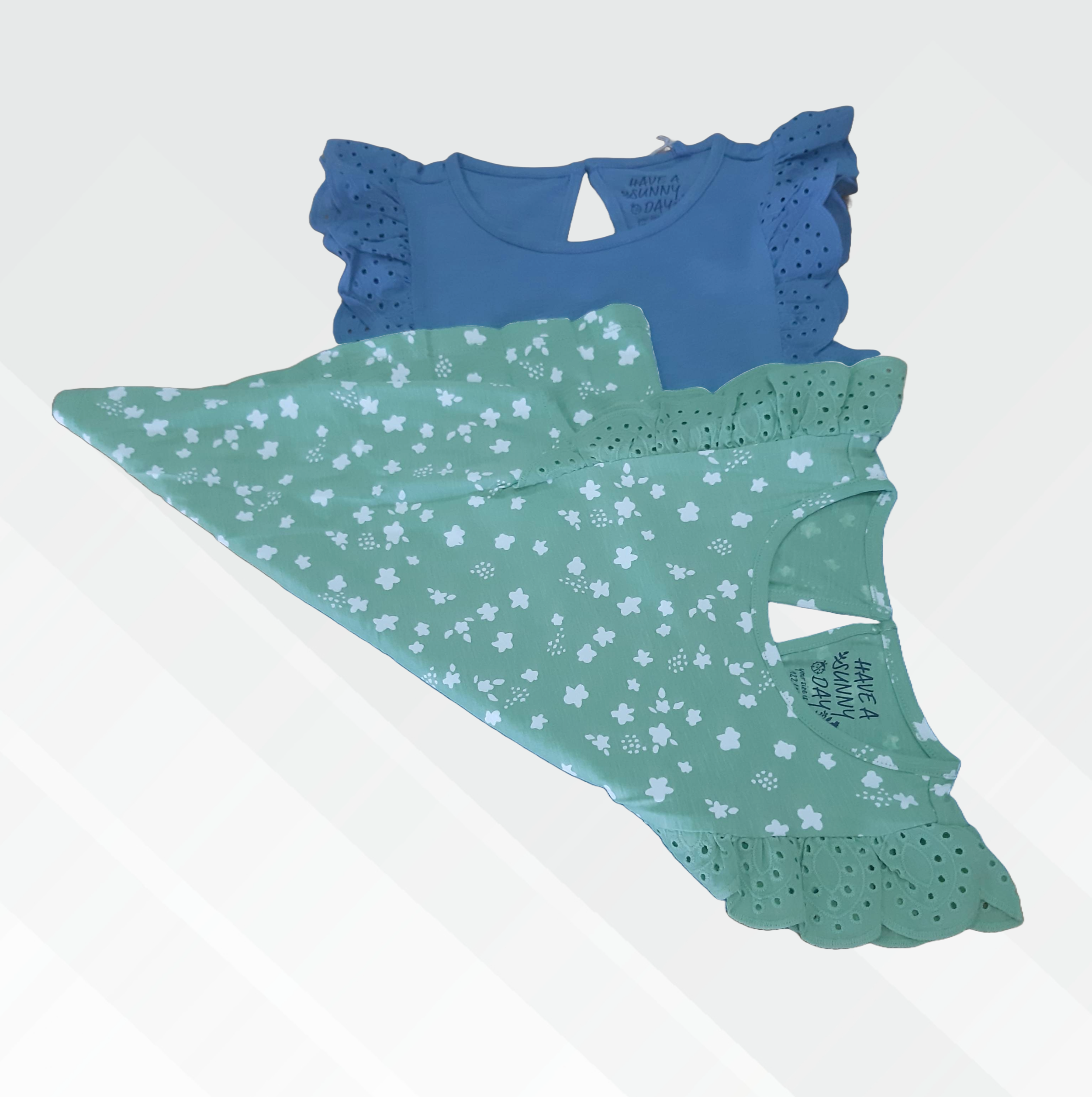 Set of 2 organic cotton children's t-shirts, blue and green 