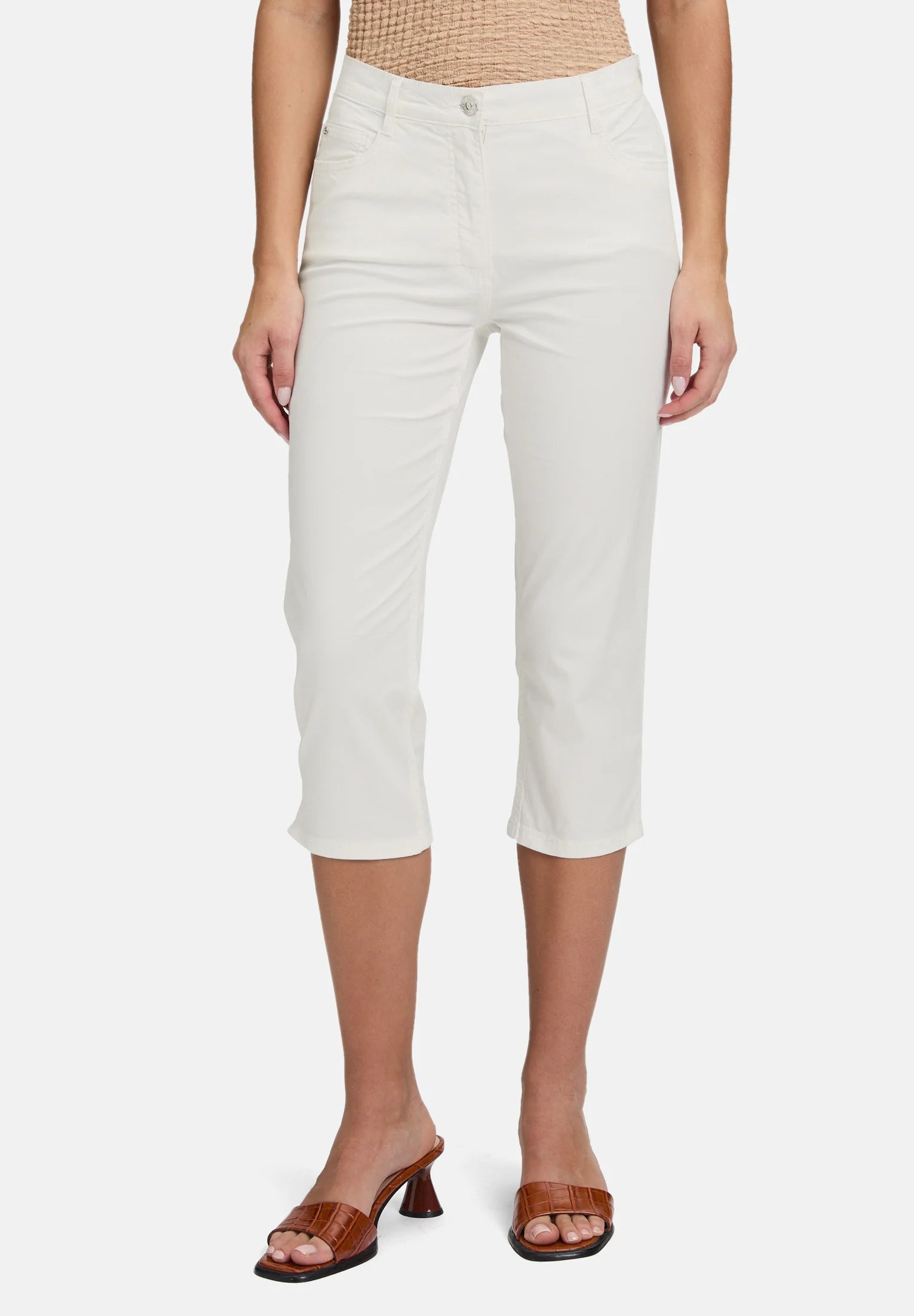 Women's 3/4 shorts Betty Barclay, white