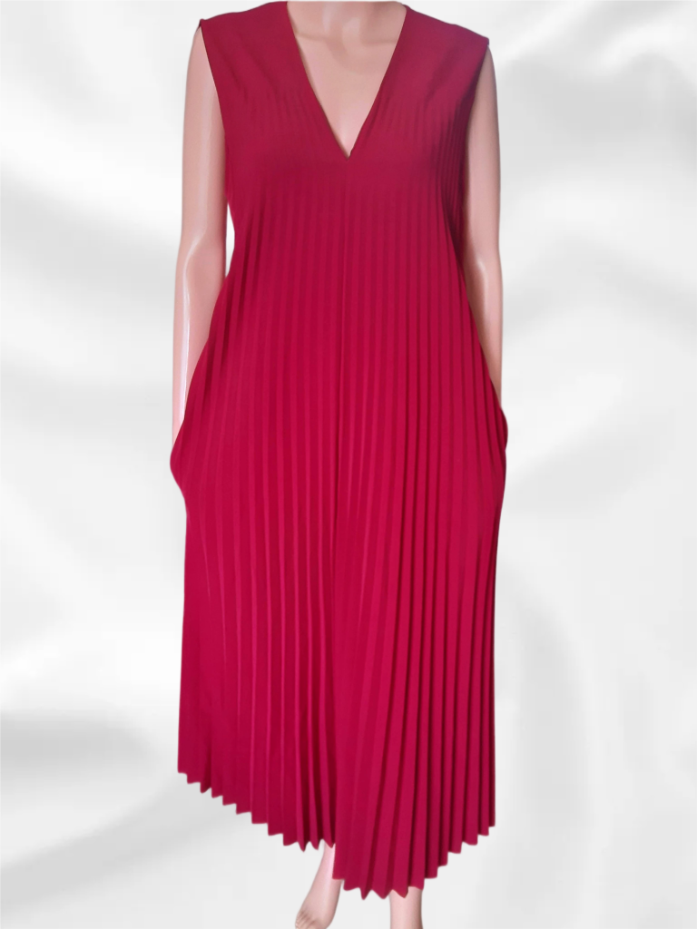 Vera Mont Women's pleated long dress, color Bordeaux