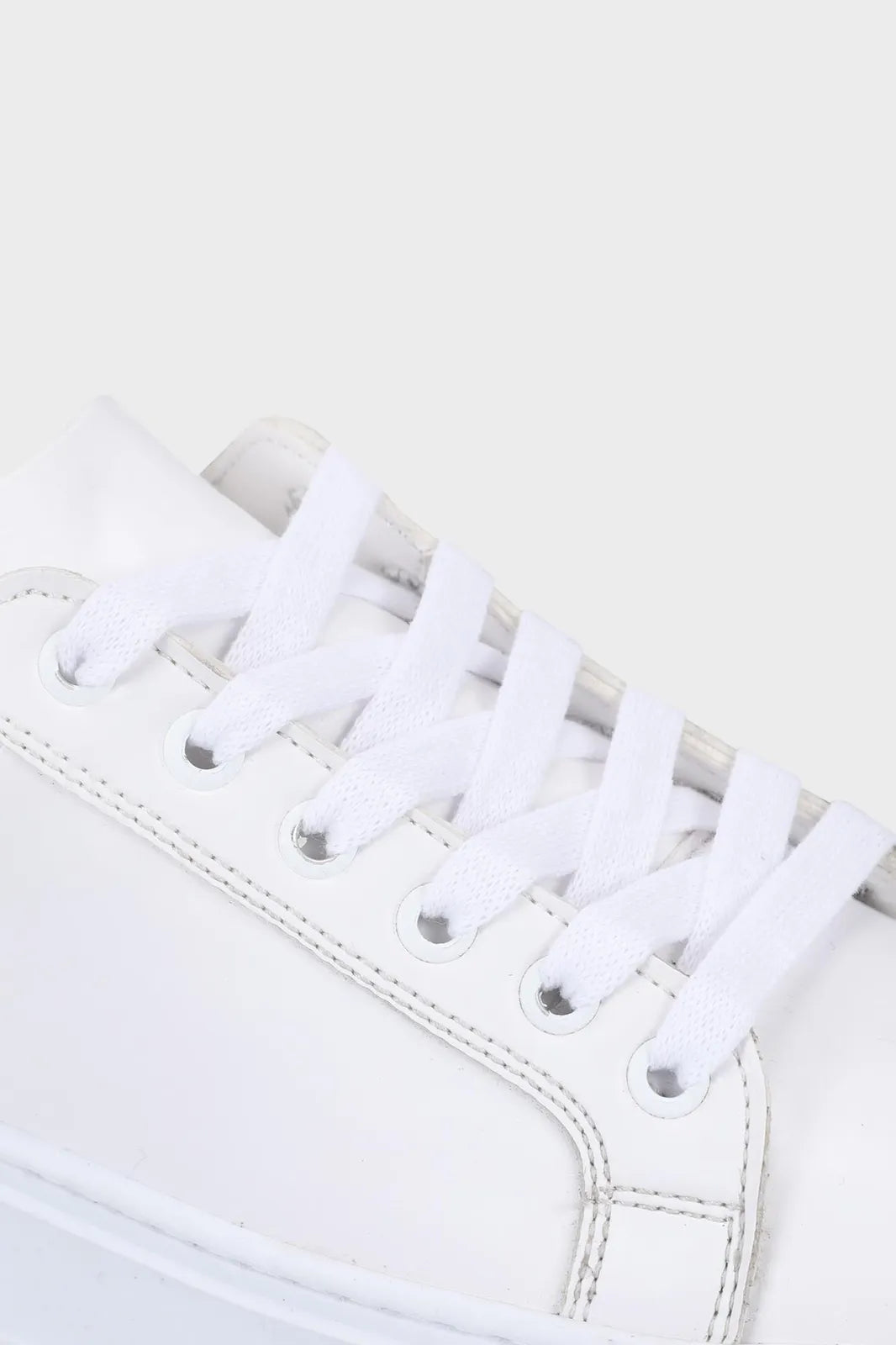 Women's Aeropostale sneakers, white