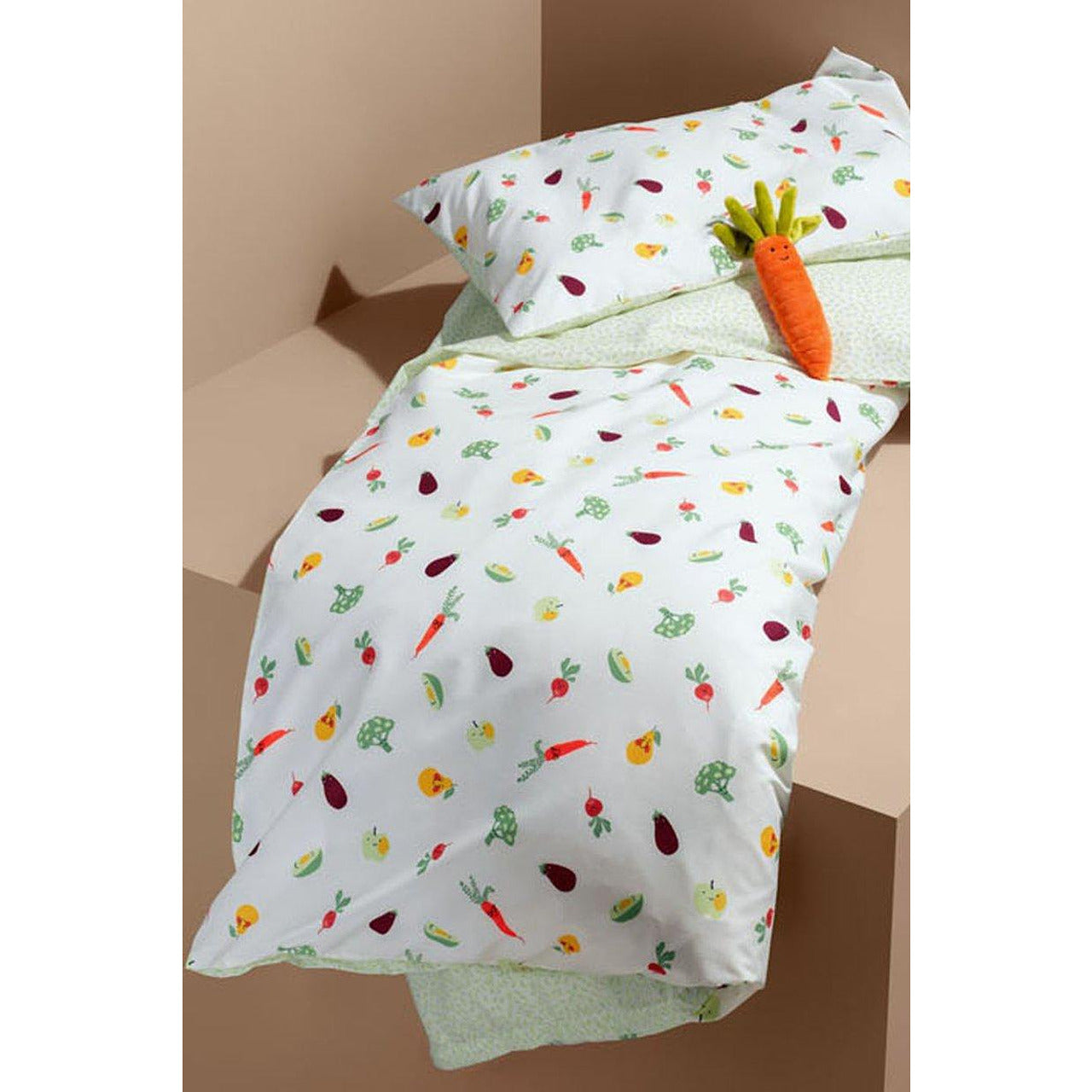 Reversible vegetable and fruit bedding set for children, 135 x 100 cm
