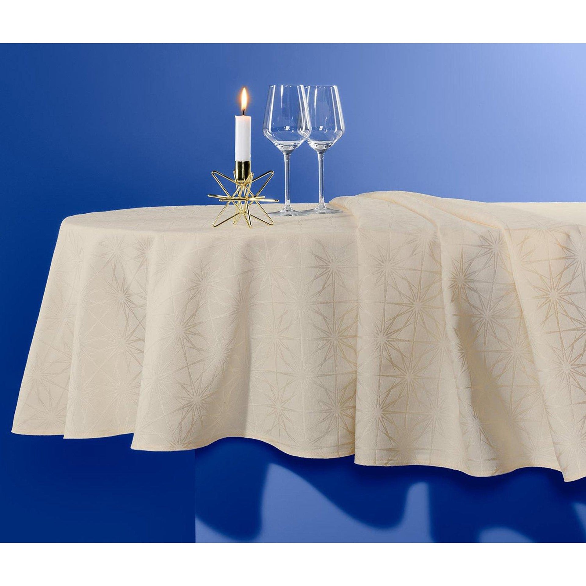 Large jacquard tablecloth, cream 150 x 275