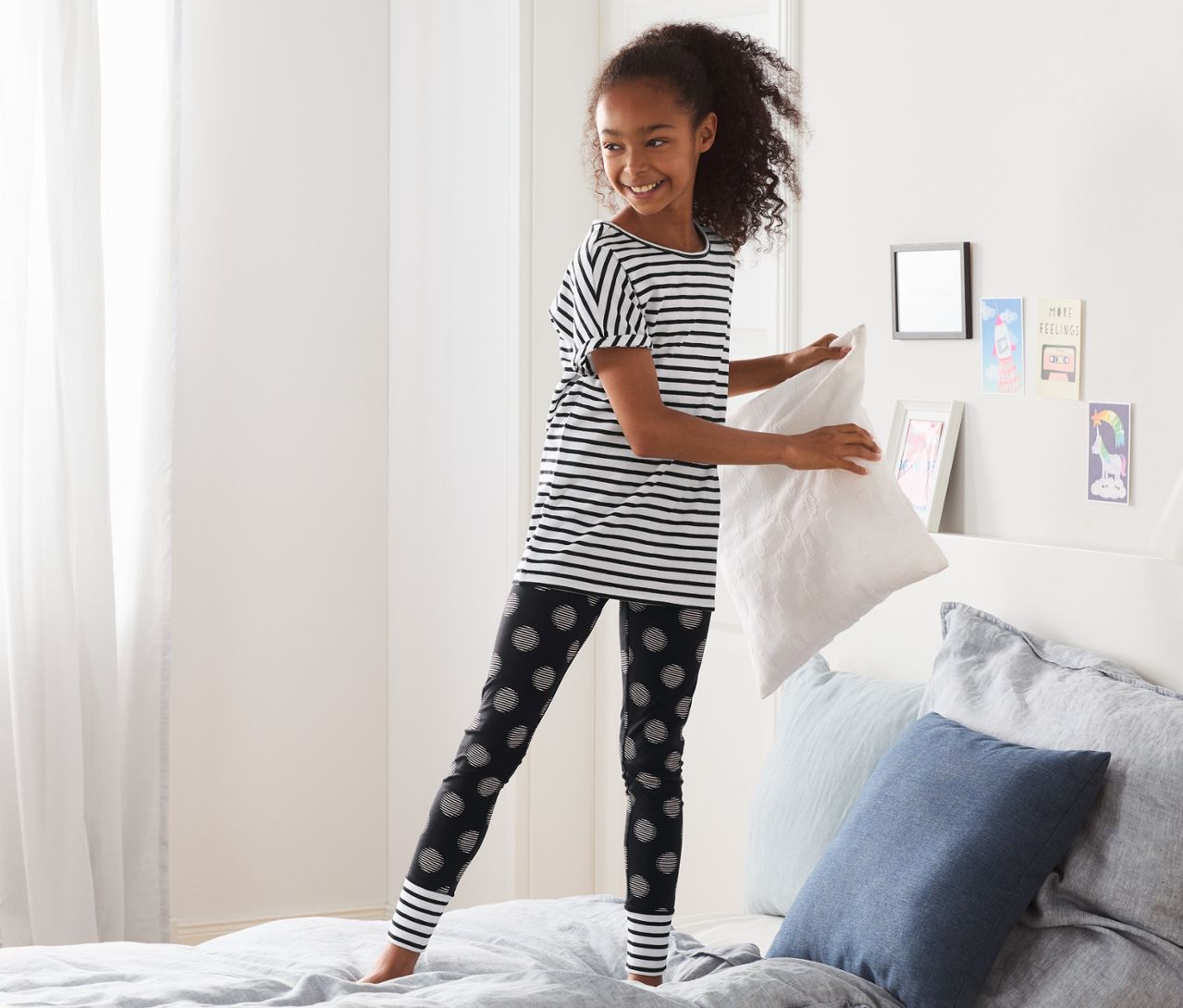Children's cotton pajamas for girls with short sleeves, black and white 
