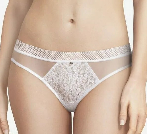 Women's bikini Chantelle Spirit Brief, sand color