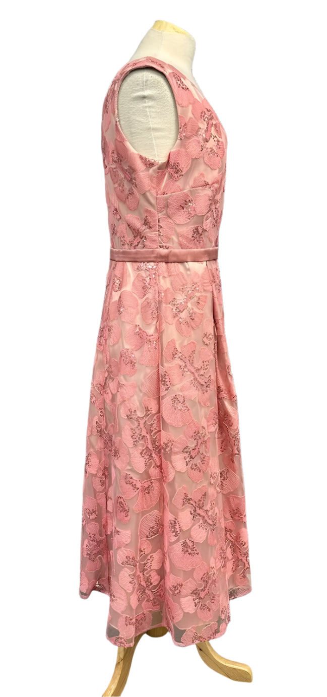 Vera Mont Women's evening handmade dress, pink with floral lace