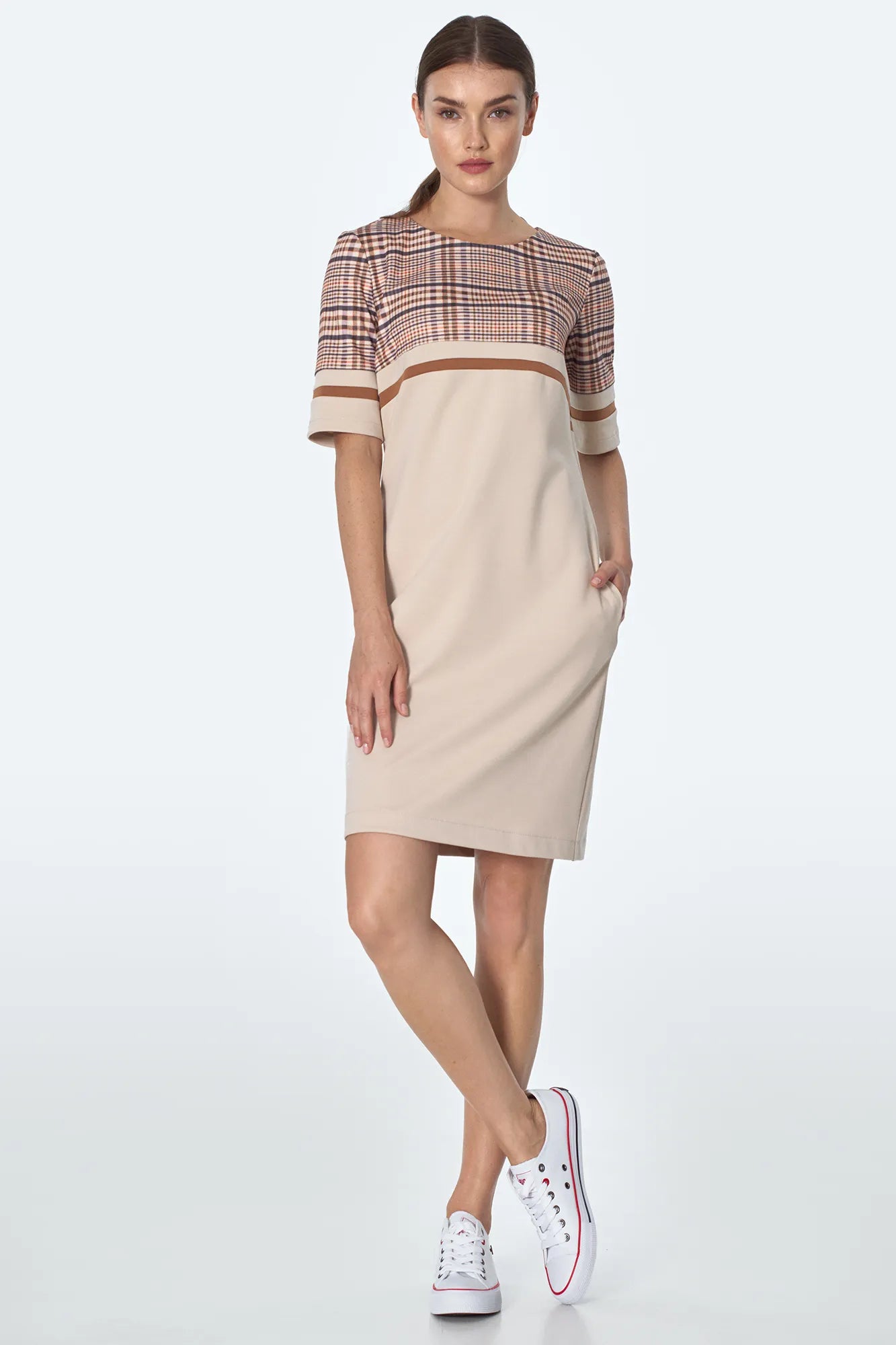Nife Women's casual dress, beige