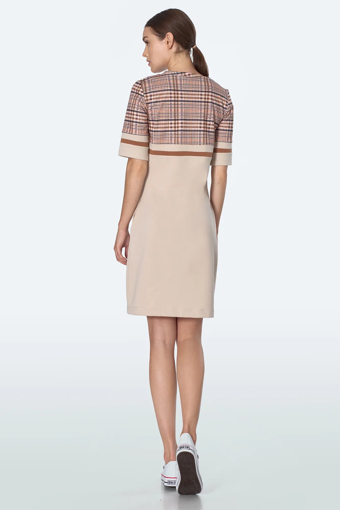 Nife Women's casual dress, beige
