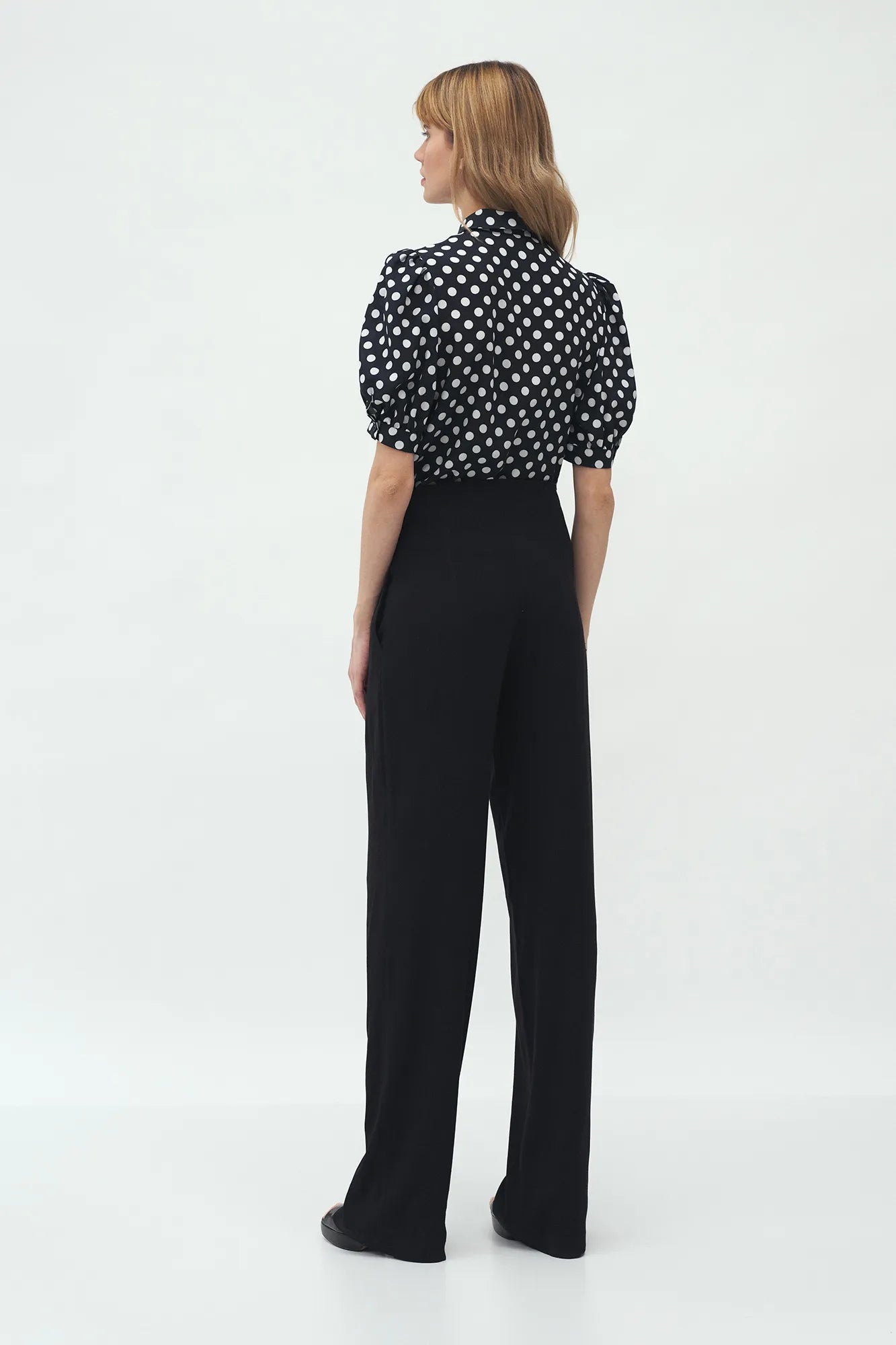 Nife Women's palazzo style pants, black