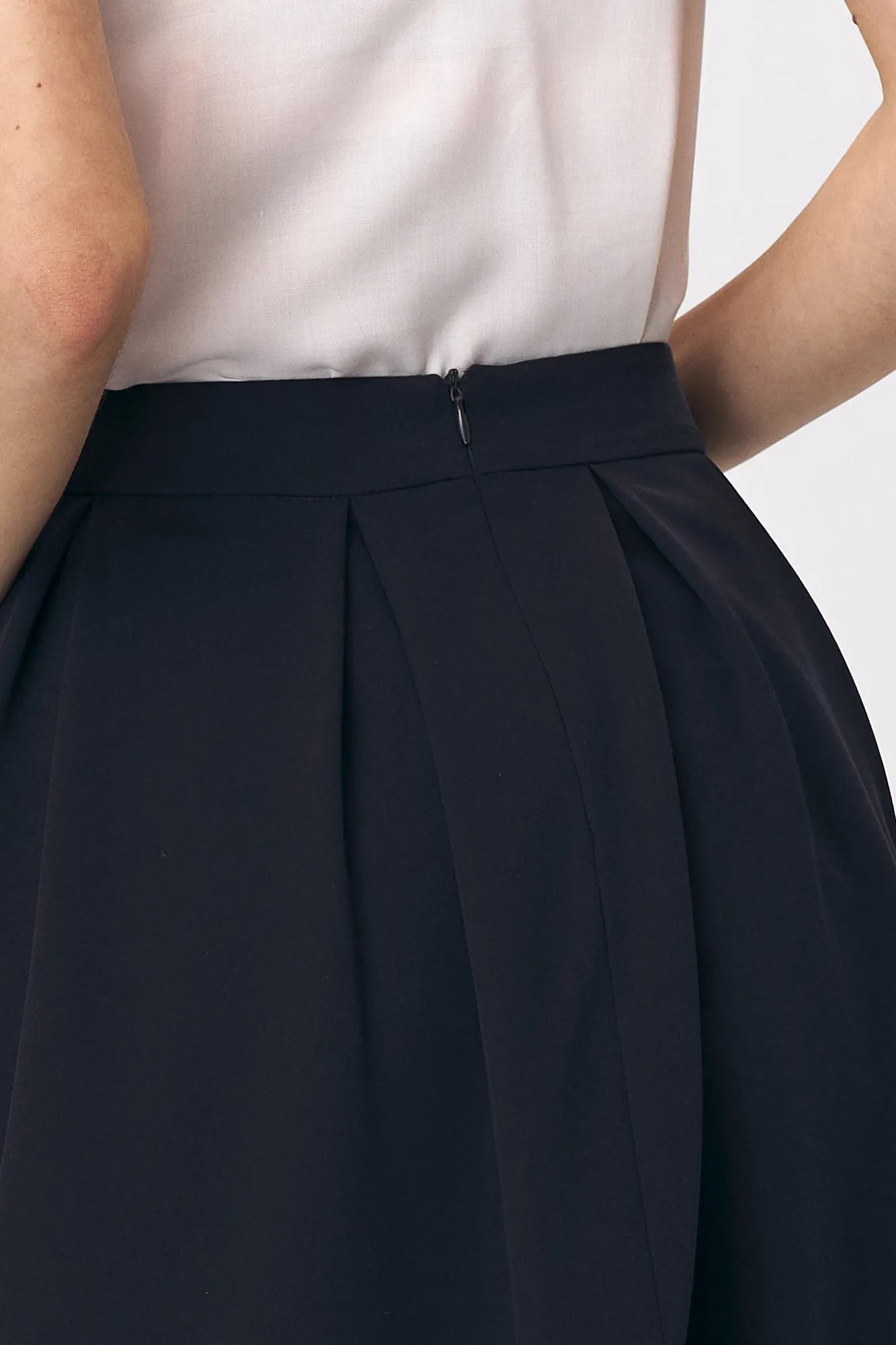 Nife Women's elegant flared skirt, dark blue