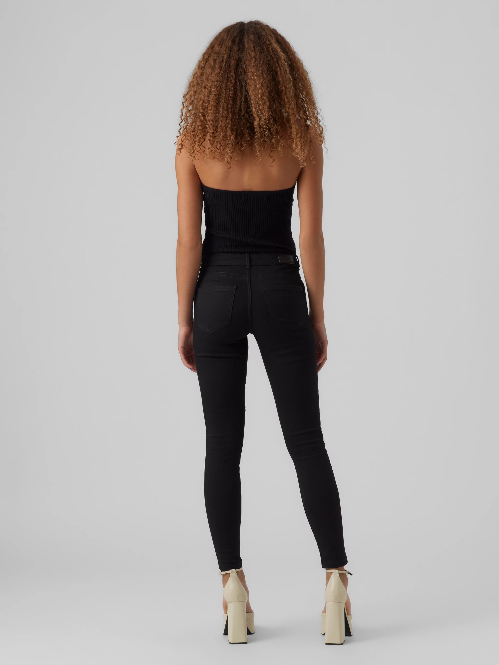 Women's Slim Fit Jeans with Mid Waist VERO MODA