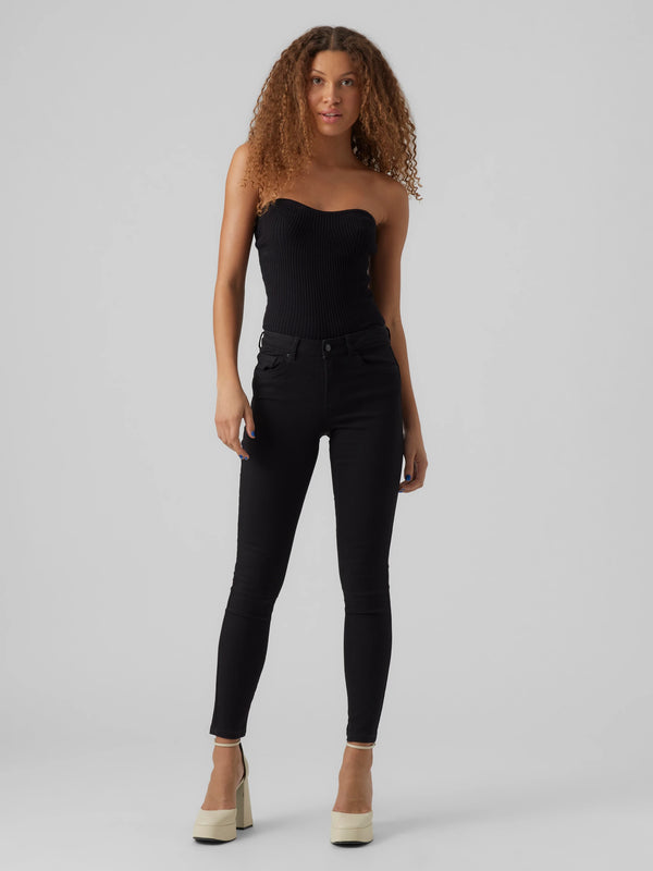 Дамски дънки Slim Fit със средна талия VERO MODA