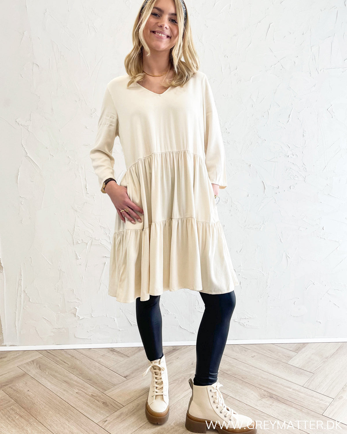 Vila Sand-colored dress with ruffles