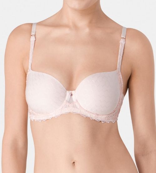 Сутиен с подплънки и елегантна дантела Triumph Azalea Florale WP